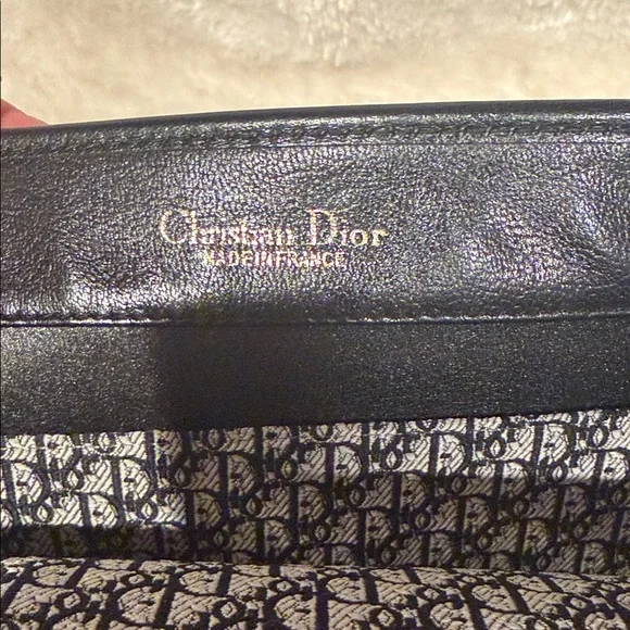 Dior Vintage Elegant Black Leather Shoulder Bag EXCELLENT